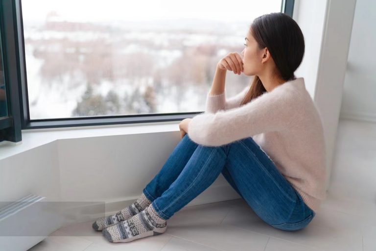 女儿为什么会出现边缘型人格?家长容易忽视的误区 刘承洛记忆重组 202308260740031 768x512 - 女儿为什么会出现边缘型人格?家长容易忽视的误区