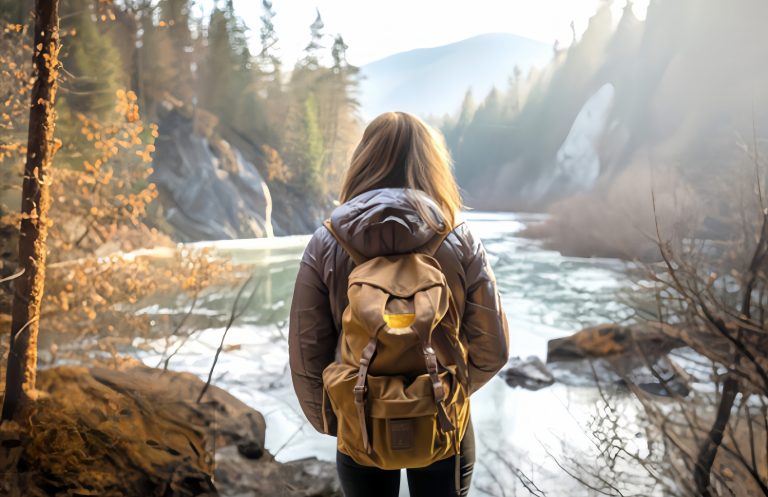 20231220141219 768x497 - 家长如何面对女儿的人际障碍？