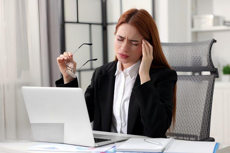 女儿为什么会出现回避型人格?父母需要明白的原因 刘承洛记忆重组 972bf5201a0b48fbb4b7fc222defb12cnoop1 768x512 - 女儿为什么会出现回避型人格?父母需要明白的原因