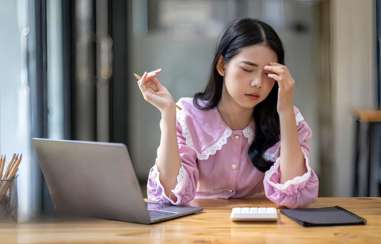 女儿总是抑郁逃避,父母该如何应对?明白这点很重要 刘承洛记忆重组 525933cb641049569dbbe8fdbd86b1d15noop102 768x491 - 女儿总是抑郁逃避,父母该如何应对?明白这点很重要
