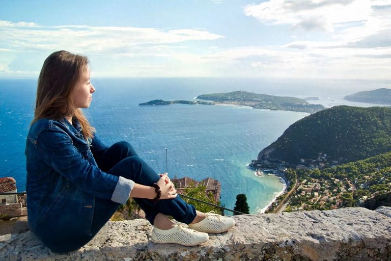 女儿心理异常背后藏着什么?父母一直在犯这3个错误 刘承洛记忆重组 132 768x512 - 女儿心理异常背后藏着什么?父母一直在犯这3个错误