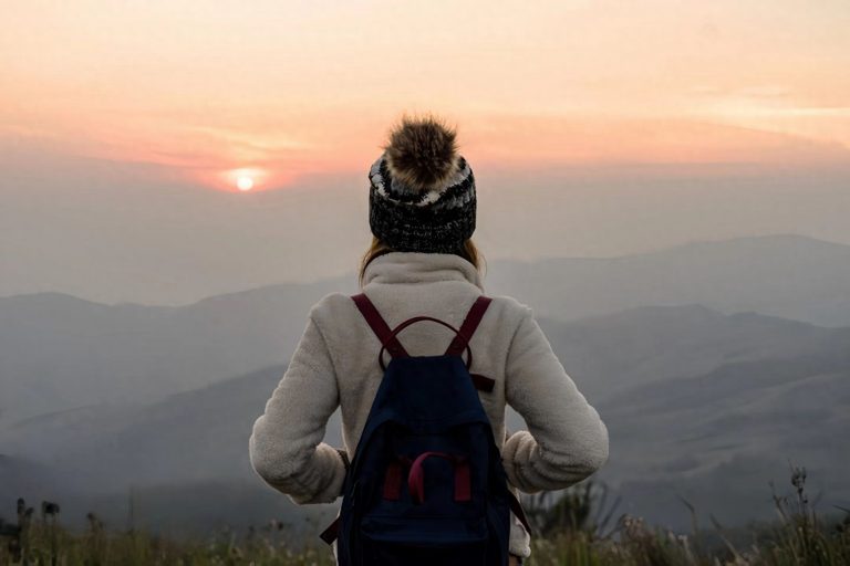 262 768x512 - 儿子不愿沟通，是叛逆期还是抑郁逃避，一条线索揪出真相